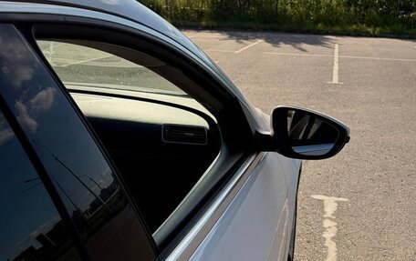 Volkswagen Passat CC I рестайлинг, 2011 год, 1 100 000 рублей, 28 фотография