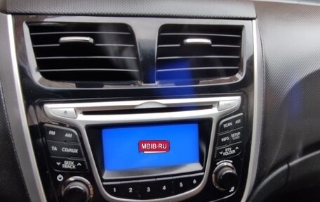 Hyundai Solaris II рестайлинг, 2014 год, 898 000 рублей, 11 фотография