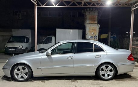Mercedes-Benz E-Класс, 2002 год, 500 000 рублей, 3 фотография
