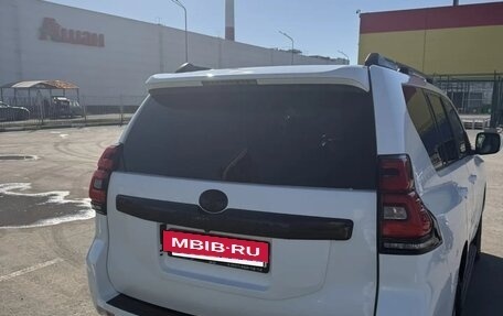 Toyota Land Cruiser 200, 2015 год, 3 450 000 рублей, 5 фотография