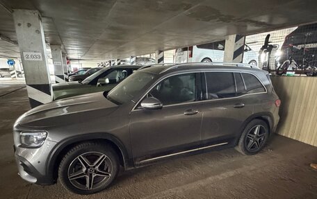 Mercedes-Benz GLB, 2022 год, 4 600 000 рублей, 10 фотография