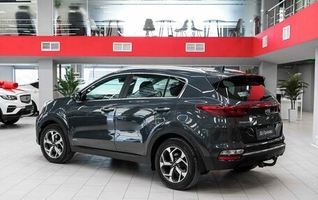KIA Sportage IV рестайлинг, 2018 год, 1 740 000 рублей, 4 фотография