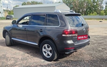 Volkswagen Touareg III, 2007 год, 750 000 рублей, 3 фотография