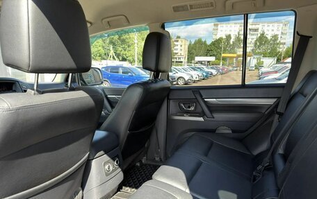 Mitsubishi Pajero IV, 2012 год, 1 650 000 рублей, 14 фотография