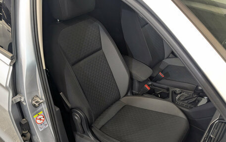 Volkswagen Tiguan II, 2020 год, 2 570 000 рублей, 23 фотография