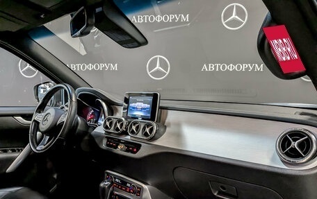 Mercedes-Benz X-Класс I, 2019 год, 4 300 000 рублей, 11 фотография