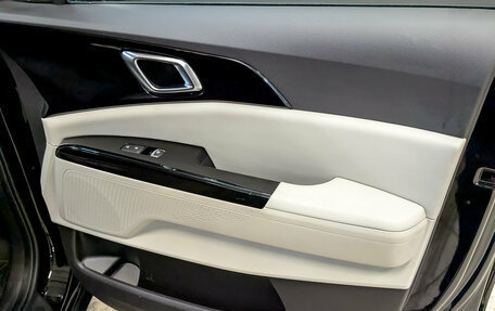 KIA Carnival, 2021 год, 3 990 000 рублей, 23 фотография
