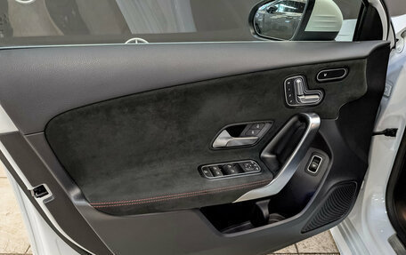 Mercedes-Benz A-Класс AMG, 2021 год, 3 665 000 рублей, 19 фотография