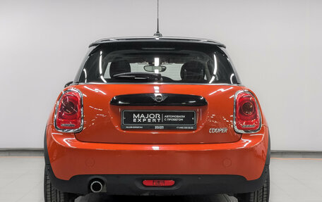 MINI Hatch, 2019 год, 1 915 000 рублей, 6 фотография
