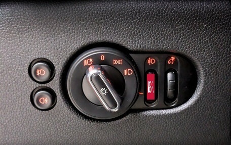 MINI Hatch, 2019 год, 1 915 000 рублей, 24 фотография