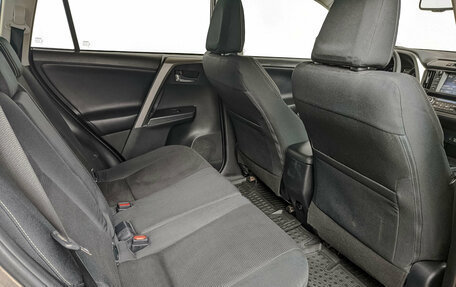 Toyota RAV4, 2016 год, 1 985 000 рублей, 12 фотография