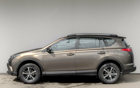 Toyota RAV4, 2016 год, 1 985 000 рублей, 8 фотография
