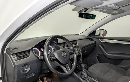 Skoda Octavia, 2018 год, 1 630 000 рублей, 16 фотография