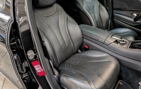 Mercedes-Benz S-Класс, 2019 год, 4 750 000 рублей, 23 фотография