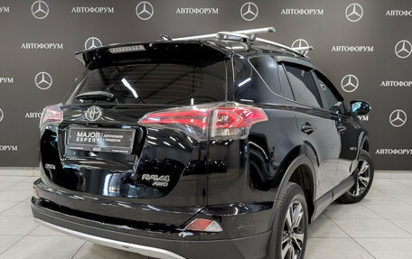 Toyota RAV4, 2019 год, 2 299 000 рублей, 4 фотография