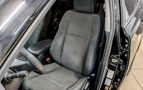 Toyota RAV4, 2019 год, 2 299 000 рублей, 18 фотография