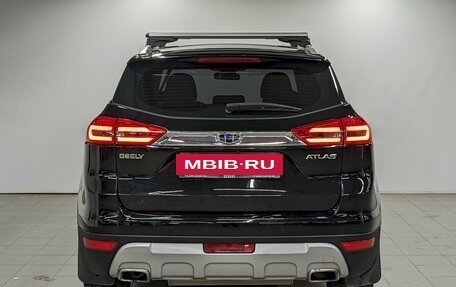 Geely Atlas I, 2022 год, 1 800 000 рублей, 6 фотография