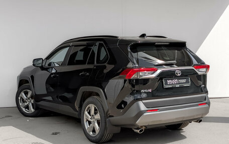Toyota RAV4, 2021 год, 3 830 000 рублей, 7 фотография