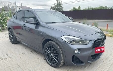 BMW X2, 2018 год, 2 850 000 рублей, 2 фотография