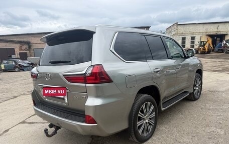 Lexus LX III, 2016 год, 7 199 000 рублей, 3 фотография