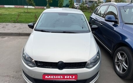 Volkswagen Polo VI (EU Market), 2014 год, 950 000 рублей, 4 фотография