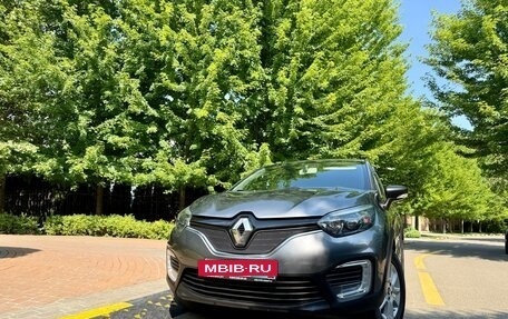 Renault Kaptur I рестайлинг, 2017 год, 1 280 000 рублей, 3 фотография