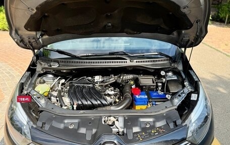 Renault Kaptur I рестайлинг, 2017 год, 1 280 000 рублей, 28 фотография