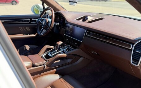 Porsche Cayenne III, 2018 год, 5 800 000 рублей, 7 фотография
