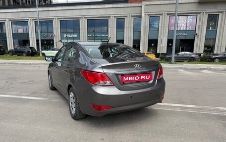 Hyundai Solaris II рестайлинг, 2016 год, 635 000 рублей, 5 фотография