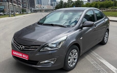 Hyundai Solaris II рестайлинг, 2016 год, 635 000 рублей, 9 фотография