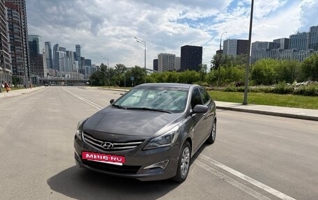 Hyundai Solaris II рестайлинг, 2016 год, 635 000 рублей, 2 фотография