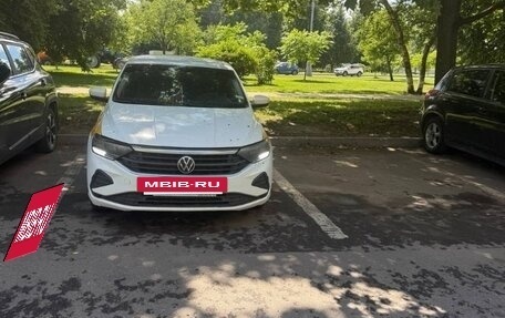 Volkswagen Polo VI (EU Market), 2021 год, 1 250 000 рублей, 4 фотография