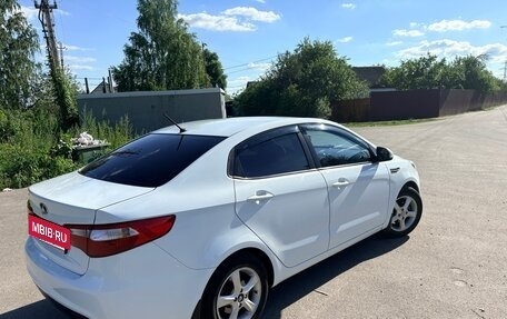 KIA Rio III рестайлинг, 2013 год, 830 000 рублей, 8 фотография