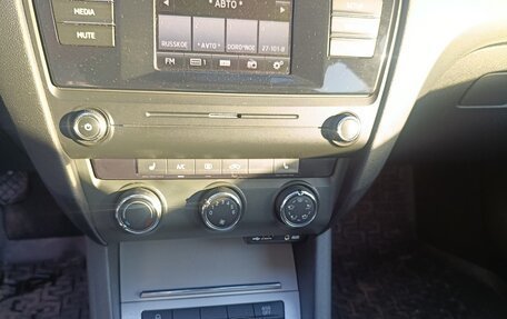 Skoda Octavia, 2014 год, 1 350 000 рублей, 6 фотография