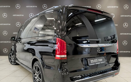 Mercedes-Benz V-Класс, 2020 год, 5 750 000 рублей, 7 фотография