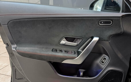 Mercedes-Benz CLA, 2020 год, 2 550 000 рублей, 19 фотография