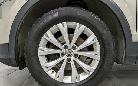 Volkswagen Tiguan II, 2020 год, 2 140 000 рублей, 18 фотография