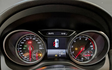 Mercedes-Benz GLA, 2018 год, 2 550 000 рублей, 16 фотография