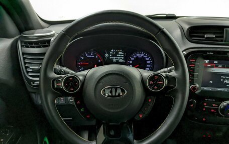 KIA Soul II рестайлинг, 2015 год, 1 150 000 рублей, 25 фотография