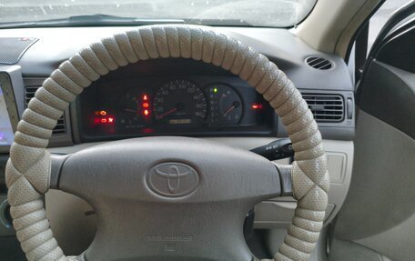 Toyota Corolla, 2001 год, 565 000 рублей, 1 фотография