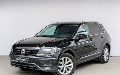 Volkswagen Tiguan II, 2018 год, 2 355 000 рублей, 1 фотография