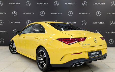 Mercedes-Benz CLA, 2019 год, 3 240 000 рублей, 7 фотография