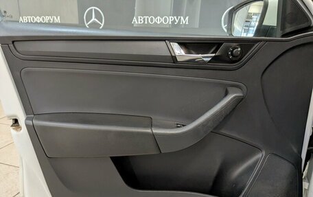 Skoda Rapid I, 2019 год, 880 000 рублей, 13 фотография