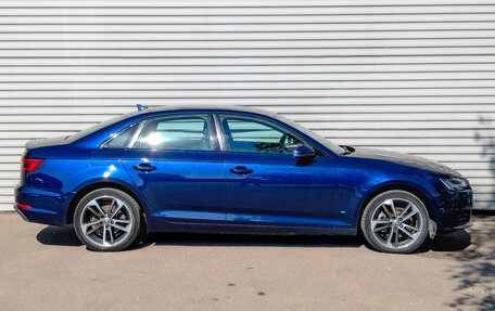 Audi A4, 2019 год, 2 490 000 рублей, 5 фотография