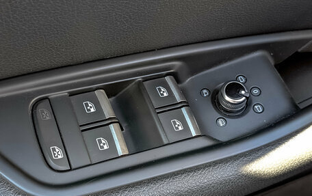 Audi A4, 2019 год, 2 490 000 рублей, 25 фотография