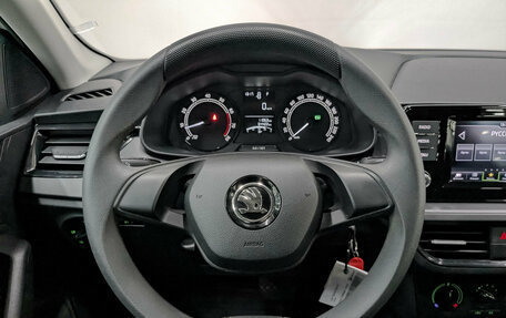 Skoda Rapid II, 2022 год, 1 669 000 рублей, 21 фотография