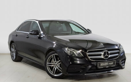 Mercedes-Benz E-Класс, 2020 год, 4 120 000 рублей, 3 фотография
