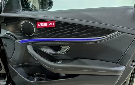Mercedes-Benz E-Класс, 2020 год, 4 120 000 рублей, 23 фотография