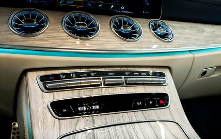 Mercedes-Benz E-Класс, 2021 год, 5 225 000 рублей, 27 фотография