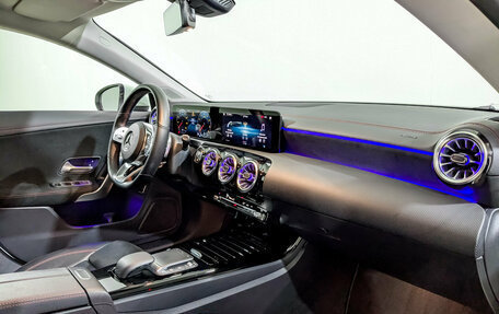 Mercedes-Benz CLA, 2022 год, 3 550 000 рублей, 11 фотография